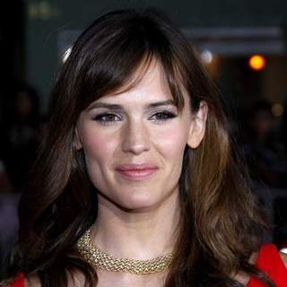 Jennifer Garner; in The Kingdom Los Angeles Premiere