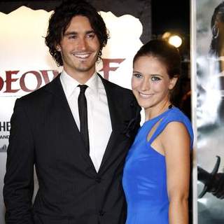Charlotte Salt; in "Beowulf" Los Angeles Premiere - Arrivals