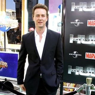 Edward Norton in "The Incredible Hulk" Los Angeles Premiere - Arrivals