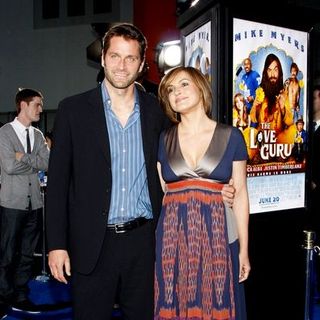 Mariska Hargitay; in "The Love Guru" Los Angeles Premiere - Arrivals