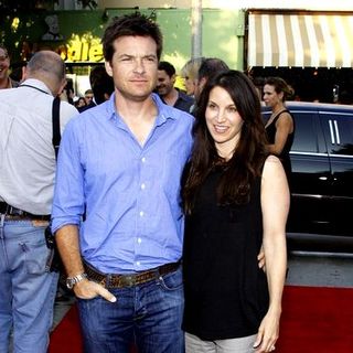 Jason Bateman;Amanda Anka; in "Step Brothers" Los Angeles Premiere - Arrivals