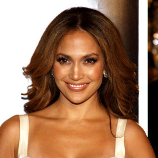 Jennifer Lopez; in "The Curious Case Of Benjamin Button" Los Angeles Premiere - Arrivals