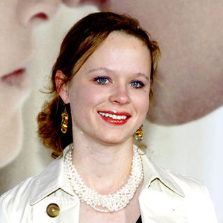 Thora Birch in "Revolutionary Road" World Premiere - Arrivals