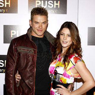 Kellan Lutz;Ashley Greene; in "Push" Los Angeles Premiere - Arrivals