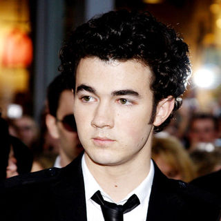 Kevin Jonas, Jonas Brothers in "Jonas Brothers: The 3D Concert Experience" World Premiere - Arrivals