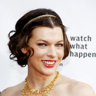 Milla Jovovich in Bravo's 2nd Annual A-List Awards - Arrivals