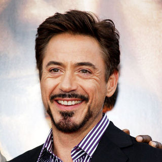 Robert Downey Jr.; in "The Soloist" Los Angeles Premiere - Arrivals