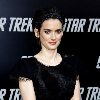 "Star Trek" Los Angeles Premiere - Arrivals