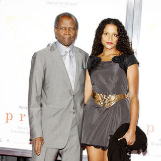 Sidney Poitier;Sydney Poitier; in "Precious" Los Angeles Premiere - Arrivals