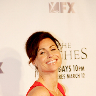 Minnie Driver; in The Premiere Screening of "The Riches"