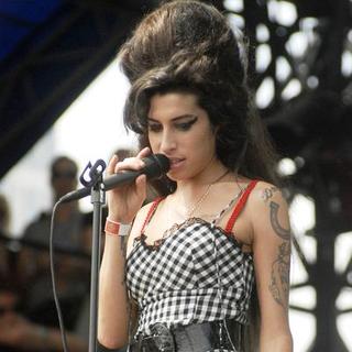 Amy Winehouse; in Lollapalooza Day 3