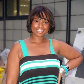Jennifer Hudson; in Taste of Chicago 2008 - Day 6
