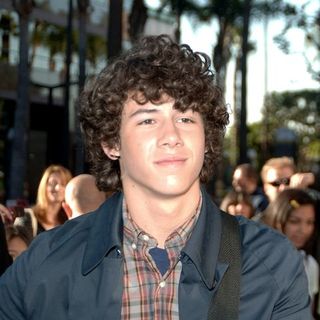 Nick Jonas;Jonas Brothers; in Jonas Brothers Perform Live at the 102.7 KISS FM Suprise Acoustic Concert - October 9, 2007