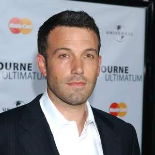 Ben Affleck; in The Bourne Ultimatum Los Angeles Premiere