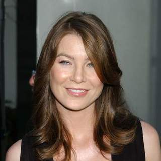 Ellen Pompeo in The Bourne Ultimatum Los Angeles Premiere