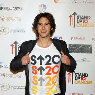 Josh Groban; in Stand Up To Cancer - Arrivals