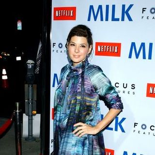 Marisa Tomei; in "Milk" Hollywood Premiere - Arrivals