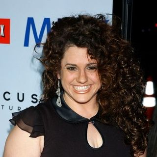 Marissa Jaret Winokur in "Milk" Hollywood Premiere - Arrivals