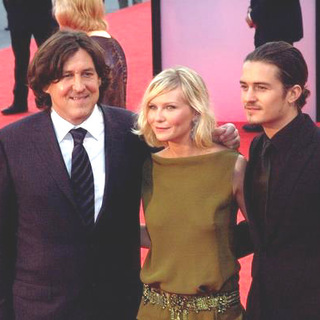 Cameron Crowe;Kirsten Dunst;Orlando Bloom; in 2005 Venice Film Festival - Elizabethtown Premiere