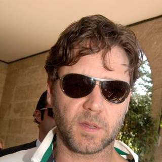 Russell Crowe; in 2005 Venice Film Festival - Cinderella Man Photocall