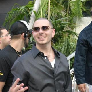 Pitbull in Pitbull Making the Video Toma with Lil Jon