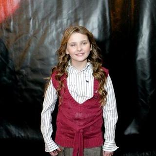 Abigail Breslin; in "National Treasure : Book of Secrets" New York Premiere - Arrivals