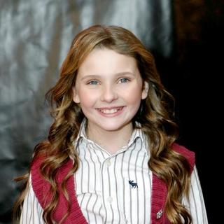 Abigail Breslin; in "National Treasure : Book of Secrets" New York Premiere - Arrivals