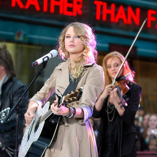Taylor Swift; in Taylor Swift in Concert on NBC's "Today Show" - May 29, 2009