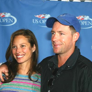 Christy Turlington;Ed Burns; in US Open Red Carpet for Women's Final