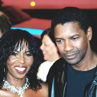 Denzel Washington, Pauletta Pearson in Out of Time Premiere