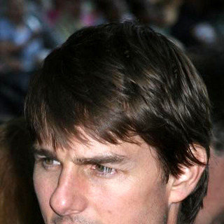 Tom Cruise; in The War of the Worlds New York Premiere - Arrivals