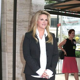 2005 Redbook's Mothers and Shakers Awards