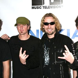 Nickelback; in Nokia and MTV Live Music Series Celebrate the Move to Times Square