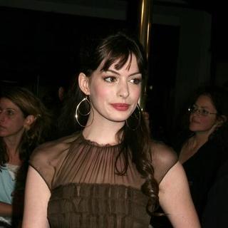 Anne Hathaway; in Walk The Line New York Premiere - Arrivals