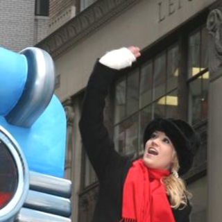 Carrie Underwood; in 2005 Macy's Thanksgiving Day Parade