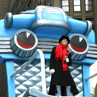 Carrie Underwood; in 2005 Macy's Thanksgiving Day Parade