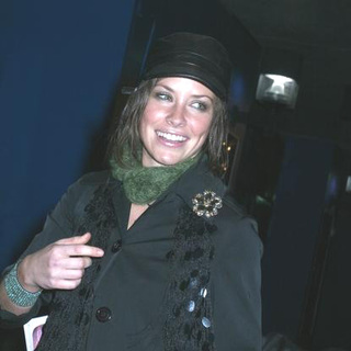 Evangeline Lilly; in MTV TRL Show Exits - 1-11-2006