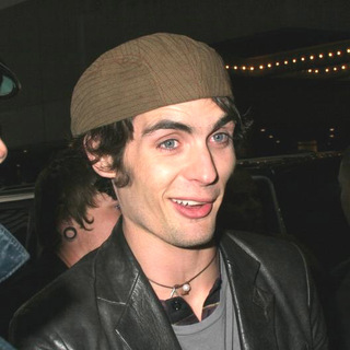 MTV TRL - Tyson Ritter of the All American Rejects Departure