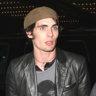 Tyson Ritter, The All-American Rejects in MTV TRL - Tyson Ritter of the All American Rejects Departure