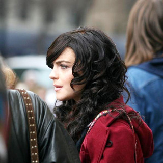 Lindsay Lohan; in Lindsay Lohan and Jared Leto on Location for Chapter 27 - January 21, 2006