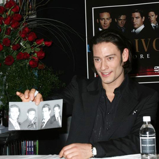 Il Divo; in Il Divo Performance and Signing of Their New CD Ancora