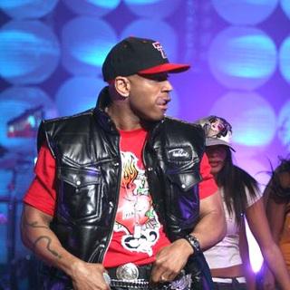 Oxygen Network Presents LL Cool J Concert Featuring Ne-Yo