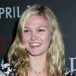 Julia Stiles; in Perfect Stranger Movie Premiere in New York