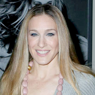 Sarah Jessica Parker; in Sarah Jessica Parker Launches Her New Clothing Line, BITTEN
