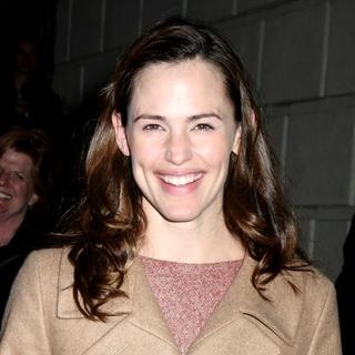 Jennifer Garner; in Cyrano de Bergerac on Broadway - Backstage Departures