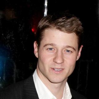 Benjamin McKenzie in "I Am Legend" New York Premiere - Arrivals