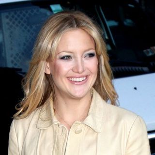 Kate Hudson; in The Late Show with David Letterman - February 7, 2008 - Arrivals