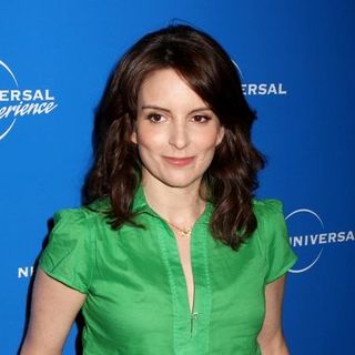 Tina Fey in The 2008 NBC Universal Experience Upfronts - Arrivals
