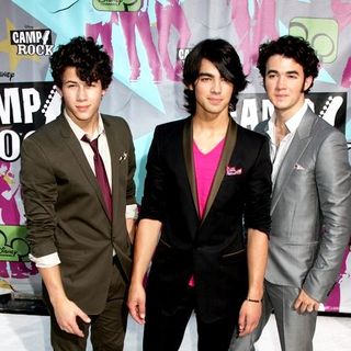 Jonas Brothers; in "Camp Rock" New York Premiere - Arrivals