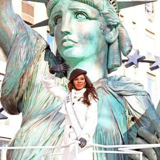 Crystle Stewart; in 82nd Annual Macy's Thanksgiving Day Parade